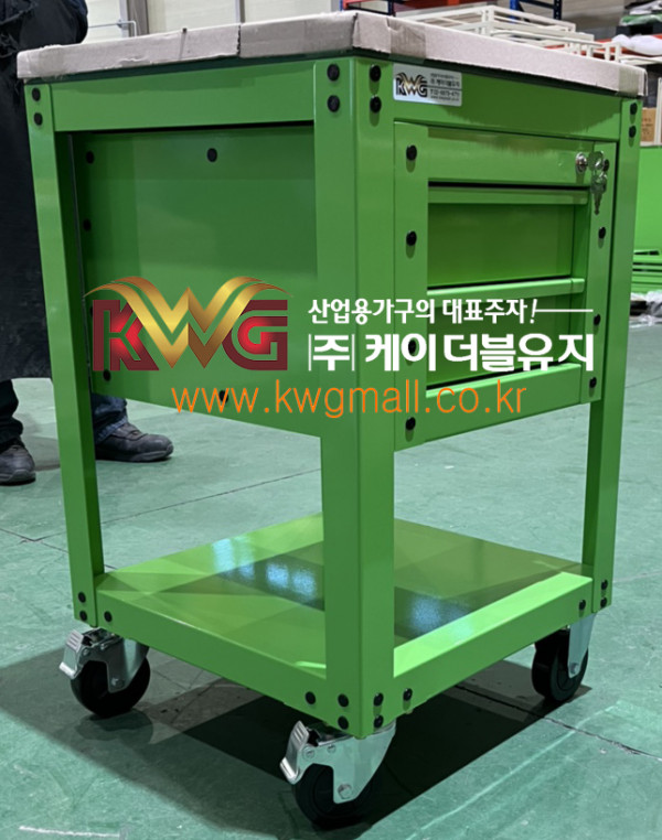 진열대-1.jpg