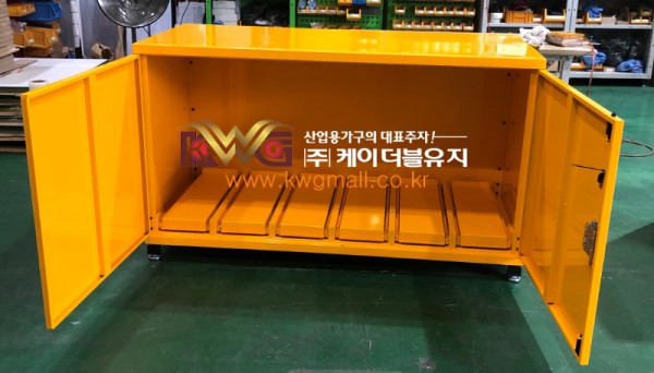 킥보드 밧데리 보관함.jpg