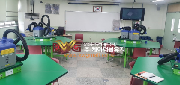 육각 작업대.jpg