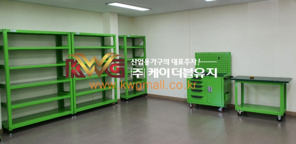 연구소 집기류 설치.jpg